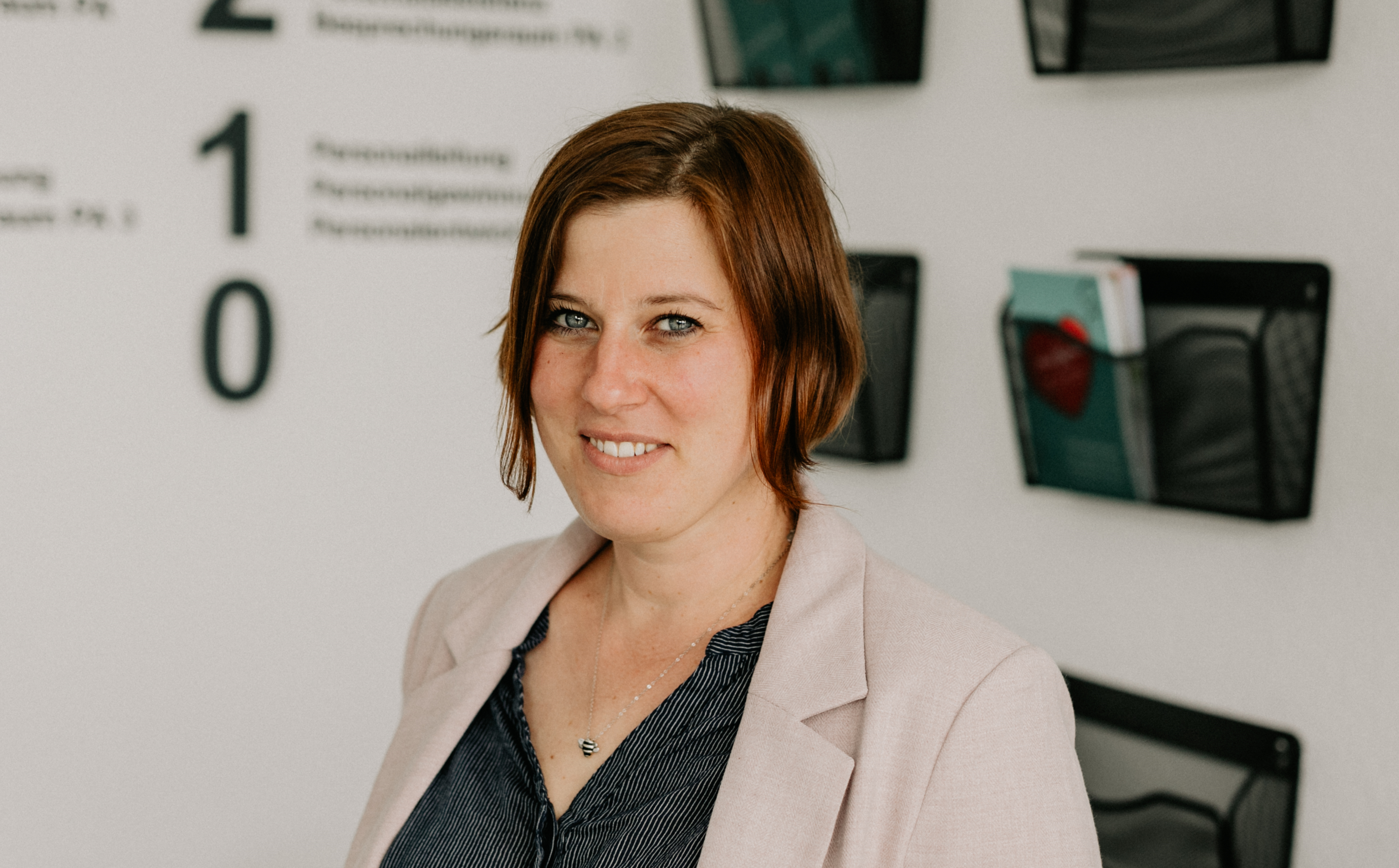 contact-person