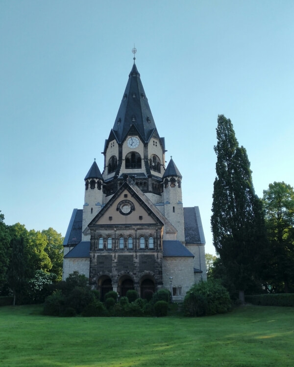 Lutherkirche in Chemnitz, StudySmarter