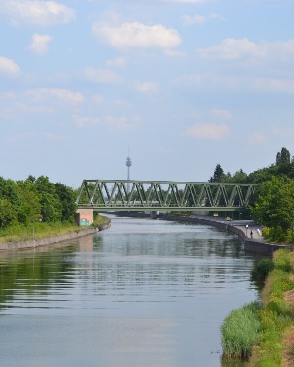 Fluss in Fürth, StudySmarter