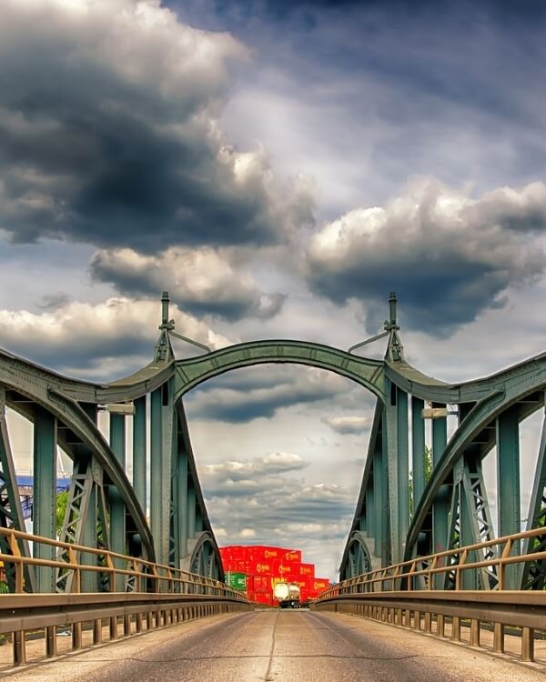 Brücke Krefeld, StudySmarter